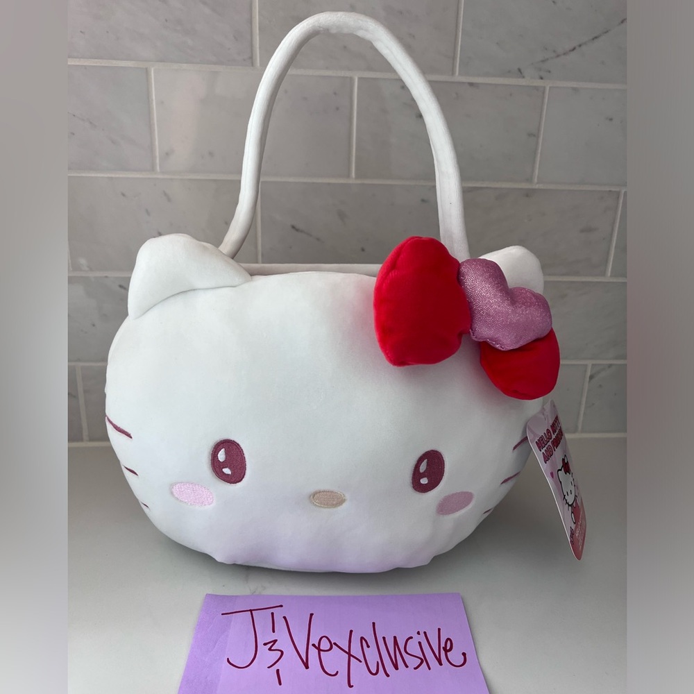Rare special edition Hello Kitty & Friends Valentine's Day Treat Pail, Easter
